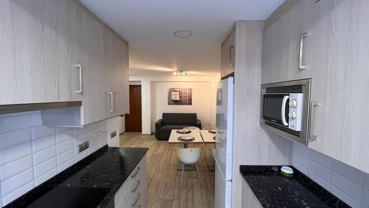 Luminoso Apartamento 6 Personas Pueblo Nuevo Madrid Bagian luar foto