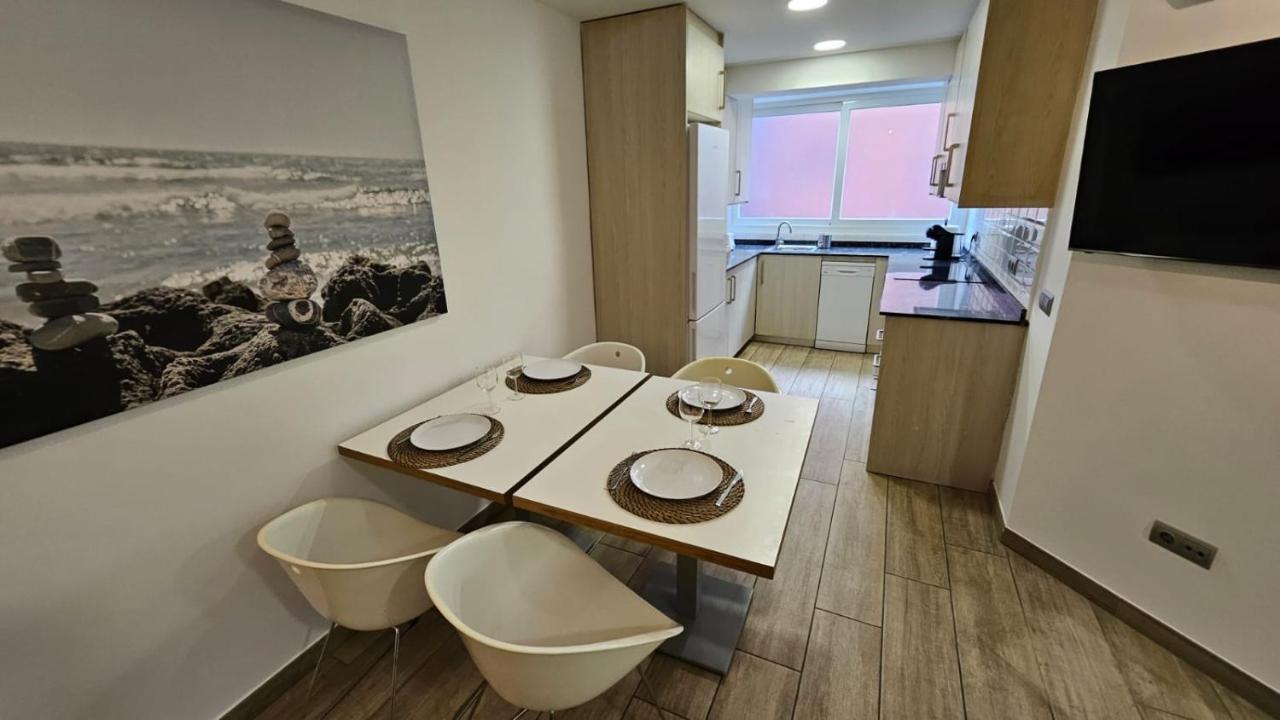 Luminoso Apartamento 6 Personas Pueblo Nuevo Madrid Bagian luar foto