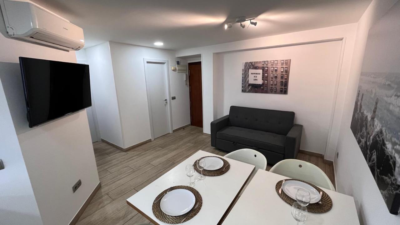 Luminoso Apartamento 6 Personas Pueblo Nuevo Madrid Bagian luar foto