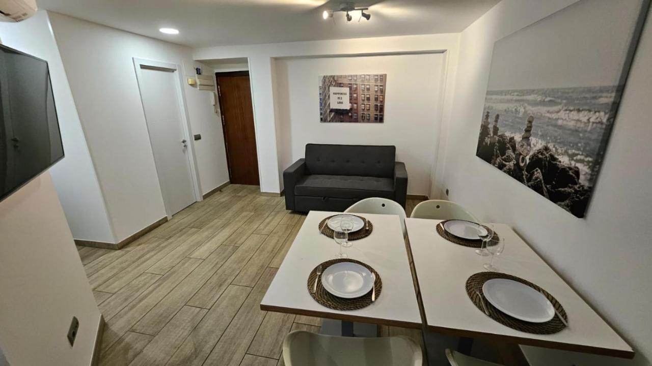 Luminoso Apartamento 6 Personas Pueblo Nuevo Madrid Bagian luar foto