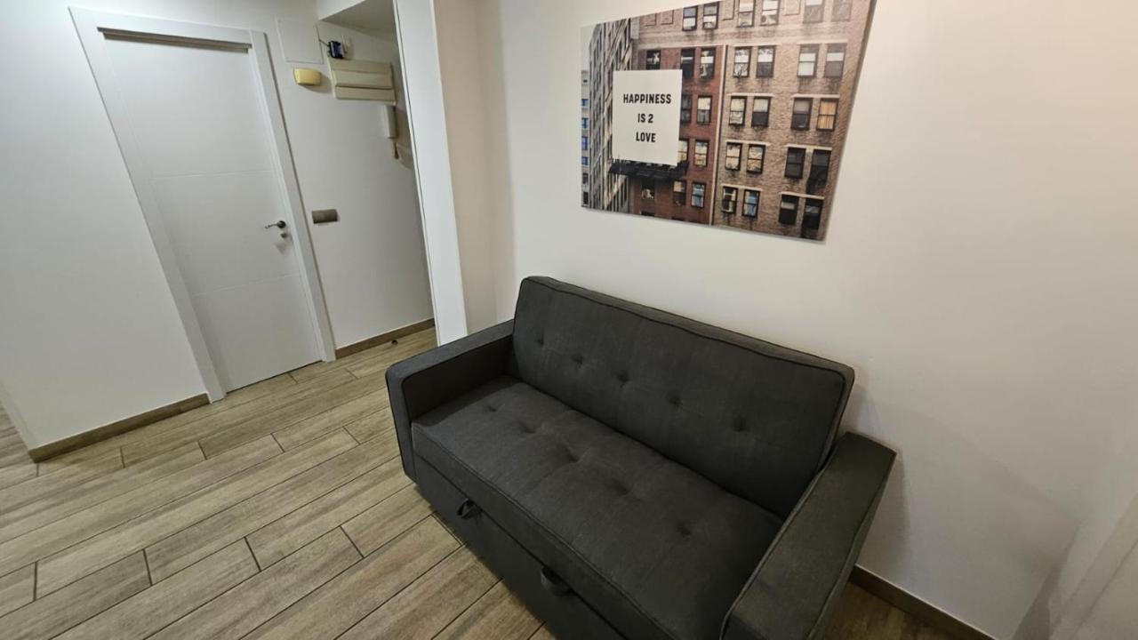 Luminoso Apartamento 6 Personas Pueblo Nuevo Madrid Bagian luar foto